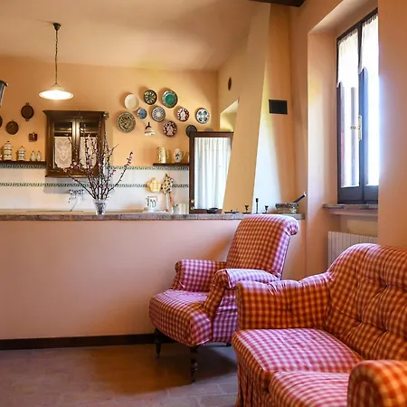 Feriehus Spacious In A Stone *