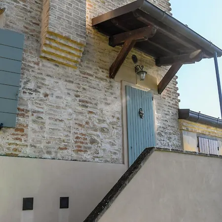 Spacious In A Stone 度假居 佩萨罗
