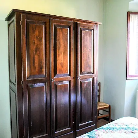 Spacious In A Stone Feriehus Fiorenzuola di Focara