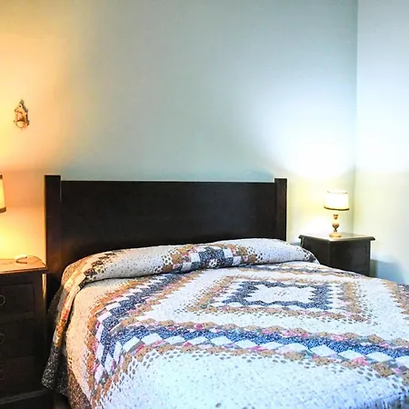 Spacious In A Stone Feriehus Fiorenzuola di Focara