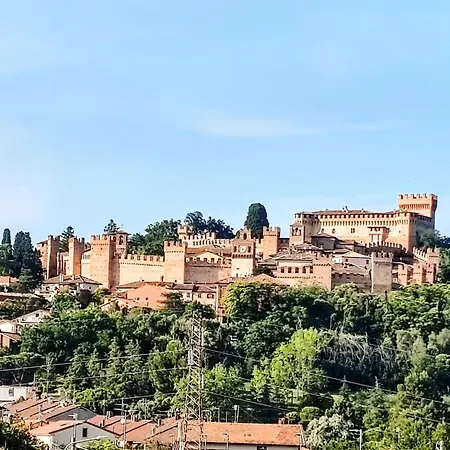 Feriehus Spacious In A Stone *